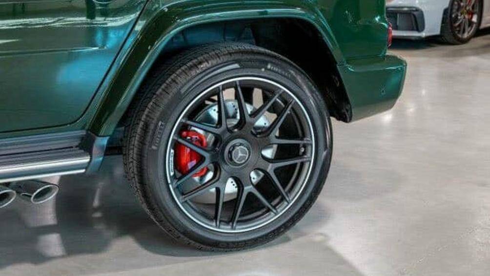 Chiếc SUV hạng sang có khả năng tăng tốc từ 0-100 km/h chỉ trong 5,4 giây với tốc độ tối đa lên tới 210 km/h