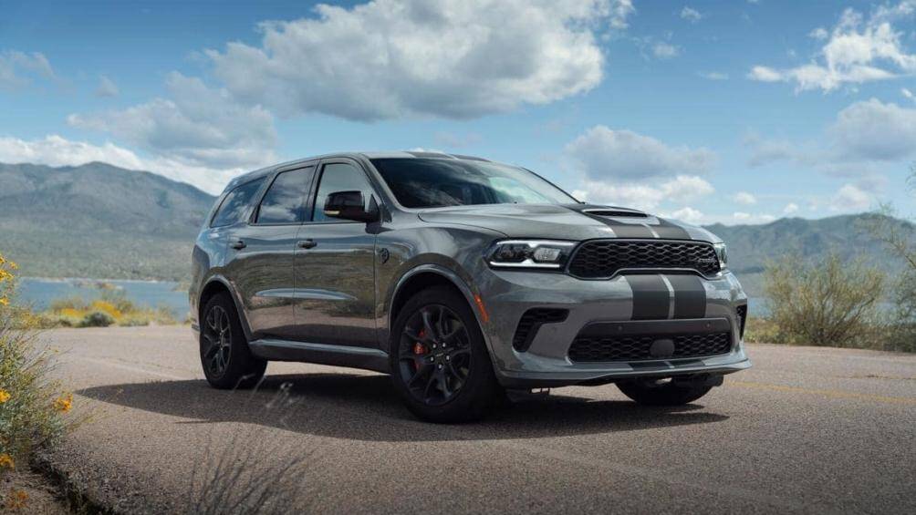 Dodge Durango SRT (sức kéo: 3,94 tấn)