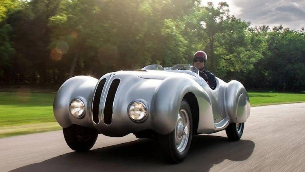 Chiếc BMW 328 Superleggera được xuất xưởng vào năm 1940 và chỉ có 6 xe trên toàn thế giới