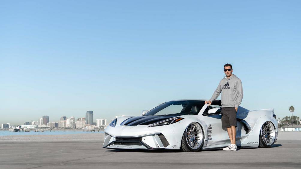 Chủ nhân của chiếc C8 Corvette đặc biệt này rất muốn “lột xác” hoàn toàn chiếc xe nên đã lựa chọn gói độ Widebody