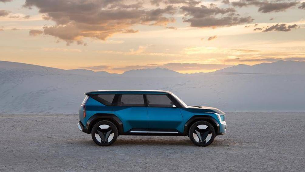 Hãng xe Hàn Quốc hiện chưa cung cấp thông tin chi tiết về hệ thống truyền động điện nhưng nhiều khả năng là khối động cơ điện kép cùng khả năng dẫn động AWD