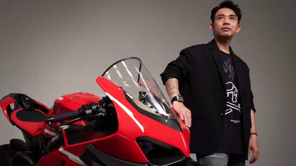 Ngoài ra, một gói thiết bị điện tử thế hệ mới nhất bao gồm các công nghệ hỗ trợ như EVO 2 cho DTC và DQS lên/xuống...