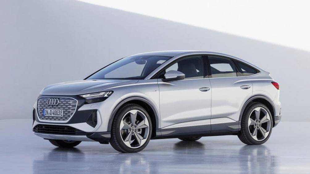 5. Audi Q4 Sportback e-tron (giá khởi điểm: 52.700 USD)