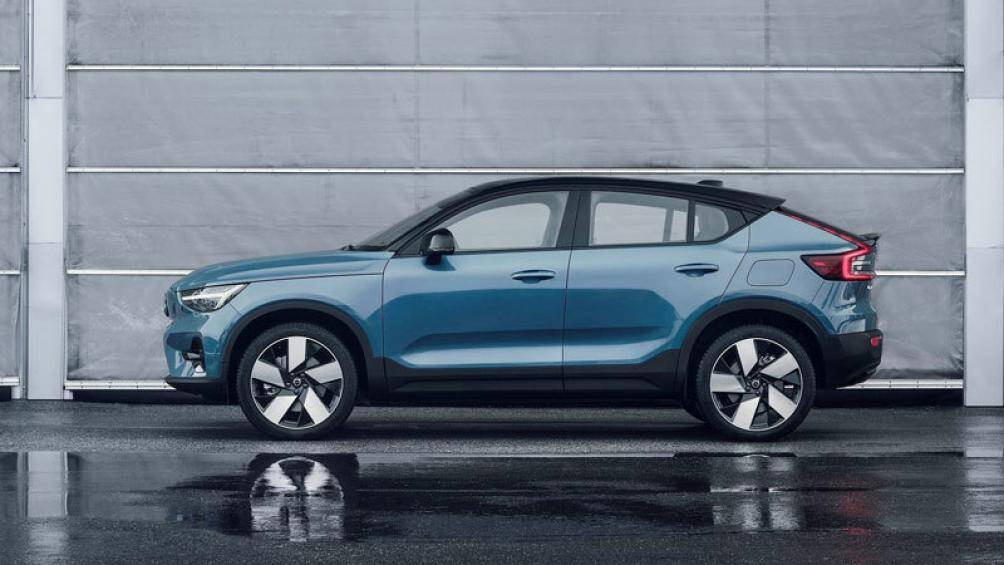 6. Volvo C40 Recharge (giá khởi điểm: 58.750 USD)