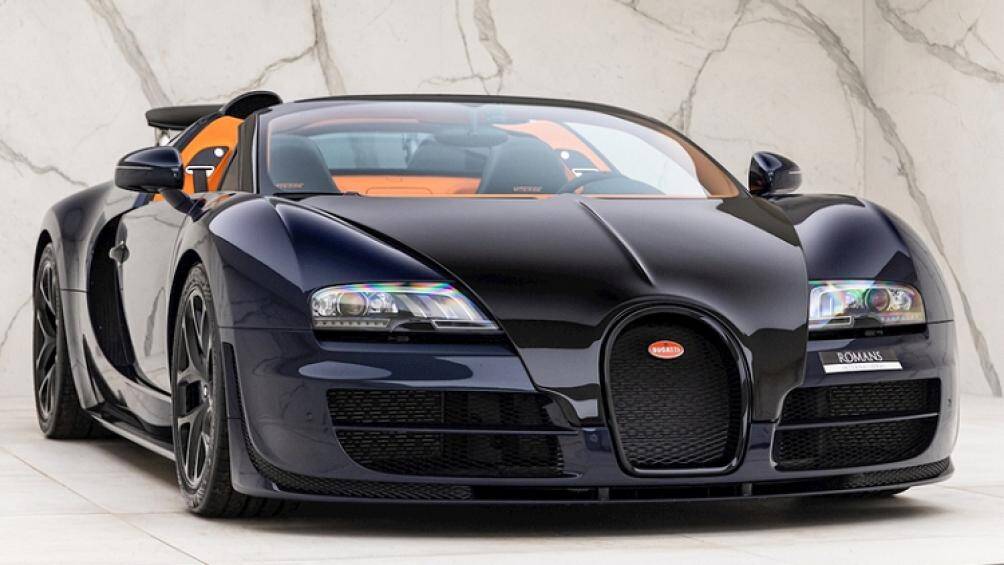 Xe hiện được rao bán thông qua đại lý Romans International với giá bán không được tiết lộ, chỉ biết xe đã chạy được 2.502 km