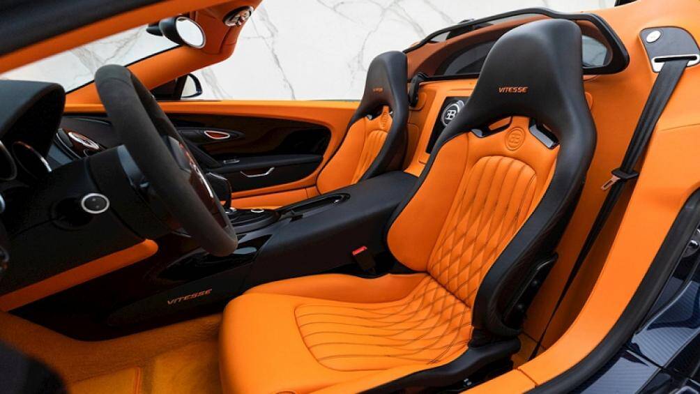 Đây vẫn là mẫu siêu xe mui trần duy nhất mà Bugatti sản xuất trong thế kỷ 21, vì vậy không ngạc nhiên khi mẫu xe này được bán lại với giá rất cao