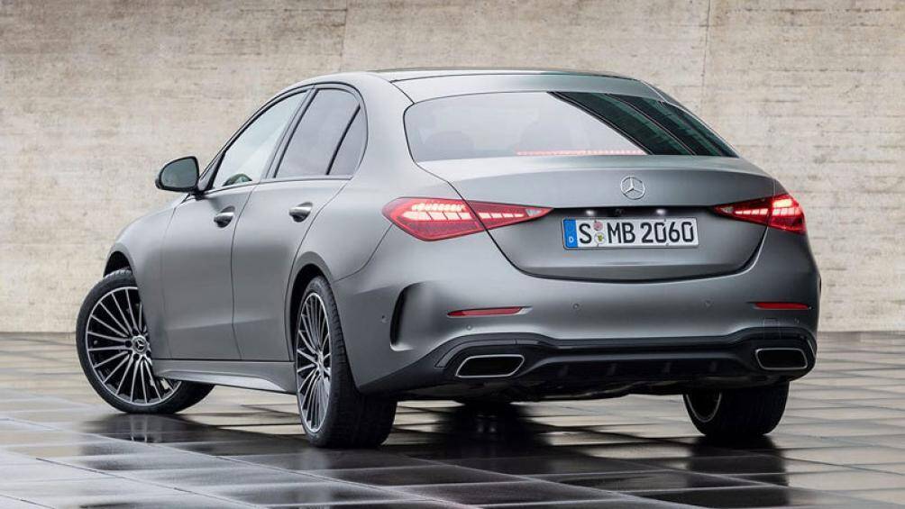 8. Mercedes-Benz C300