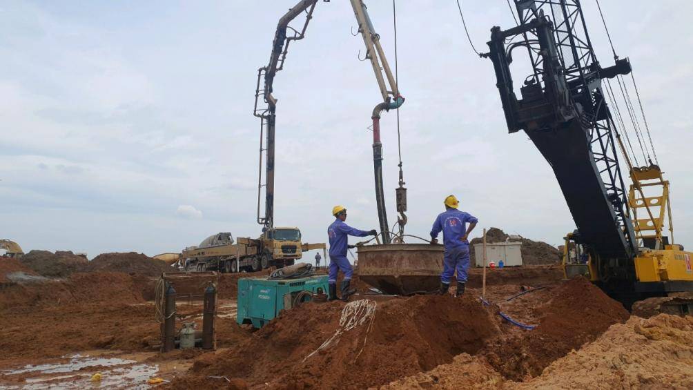 Theo tiến độ yêu cầu, gói móng cọc với tổng khối lượng 1.560 cọc sẽ được triển khai thi công xong trong tháng 10 tới để đảm bảo khớp nối đồng bộ với công tác chuẩn bị khởi công phần thân nhà ga vào tháng 10/2022.