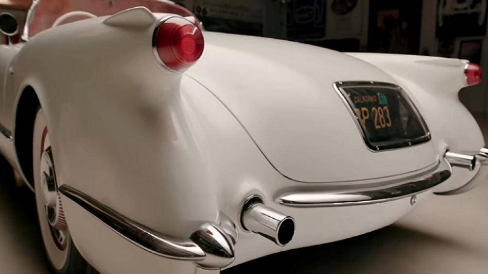 Để giúp động cơ có công suất mạnh hơn, Chevrolet đã bổ sung thiết lập ống xả kép và trục cam solid-liftergiúp xe có công suất mạnh tới 155 mã lực