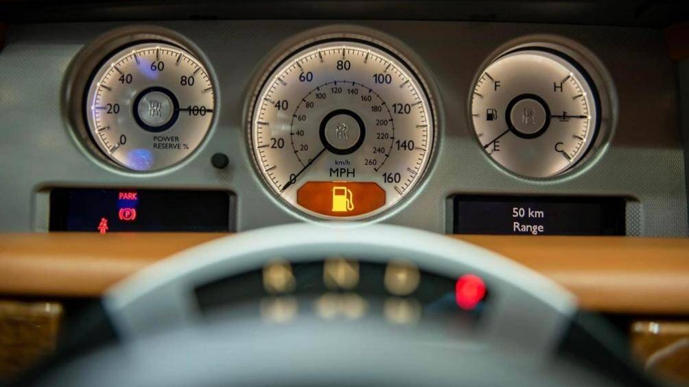 Chiếc xe được xem là hàng hiếm trên thị trường xe sang cũ tại Việt Nam hiện nay