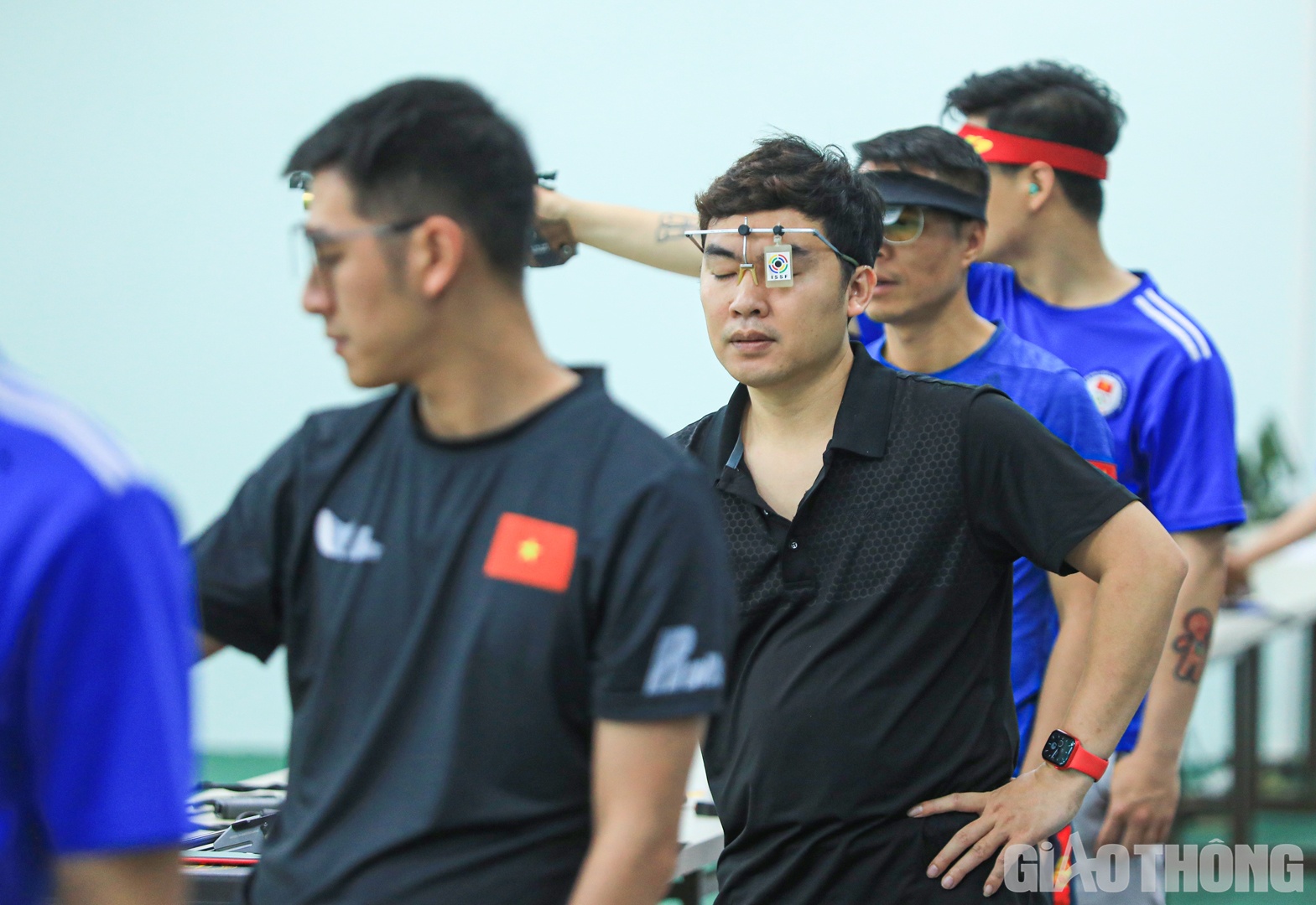 So với các môn thể thao khác, bắn súng ngoài kỹ năng còn đòi hỏi bản lĩnh, tâm lý vững vàng.