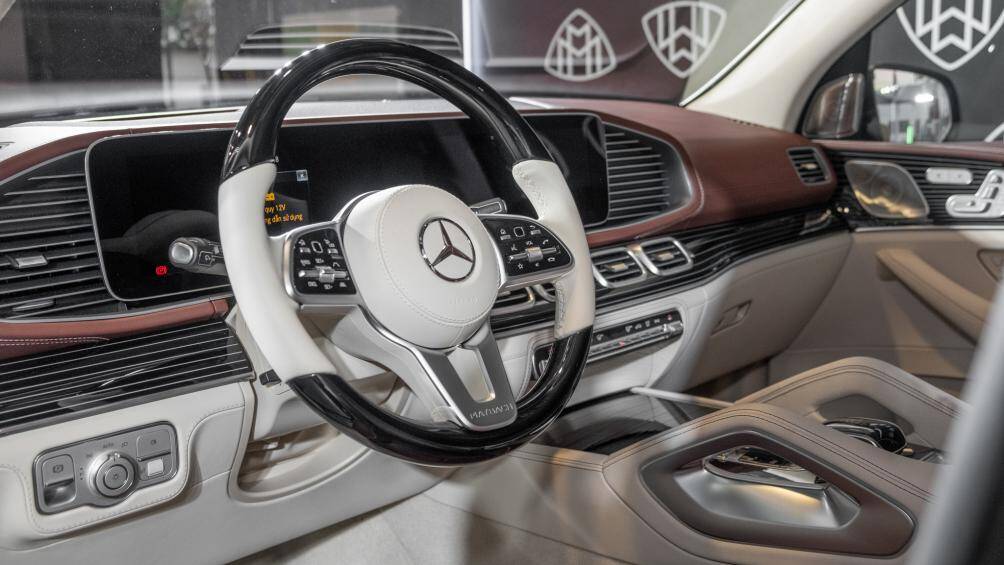 Vô-lăng tích hợp các phím bấm chức năng