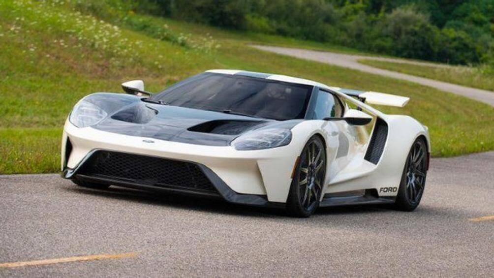 1. Ford GT