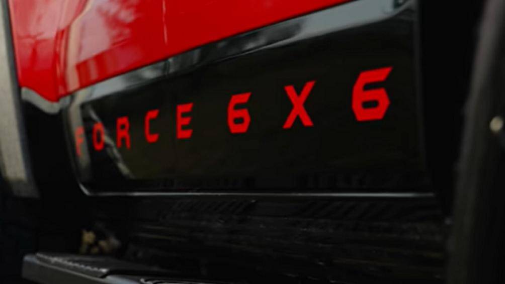 Hennessey bổ sung một bộ siêu nạp mạnh hơn giúp nâng tổng công suất lên 1.012 mã lực và 1.340 Nm mô-men xoắn cực đại