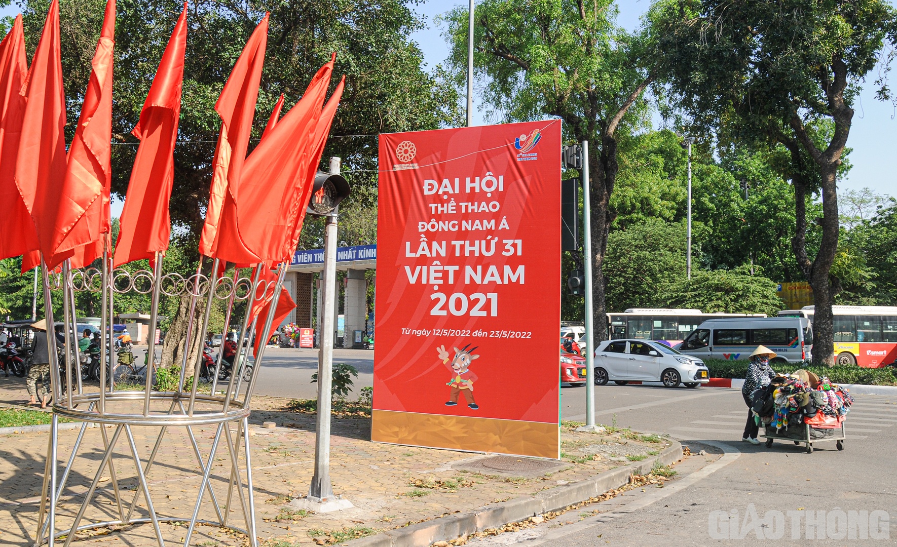 Được biết, đoàn thể thao Việt Nam với 951 vận động viên sẽ thi đấu ở 40/40 môn, phấn đấu đạt từ 140 HCV trở lên, đứng tốp đầu các quốc gia tham dự.