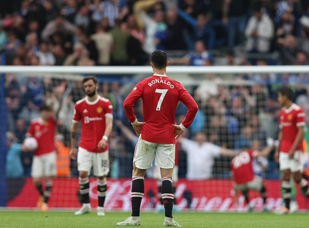 Sự thất vọng của Ronaldo cũng là bộ mặt chung mà MU thể hiện trong trận này