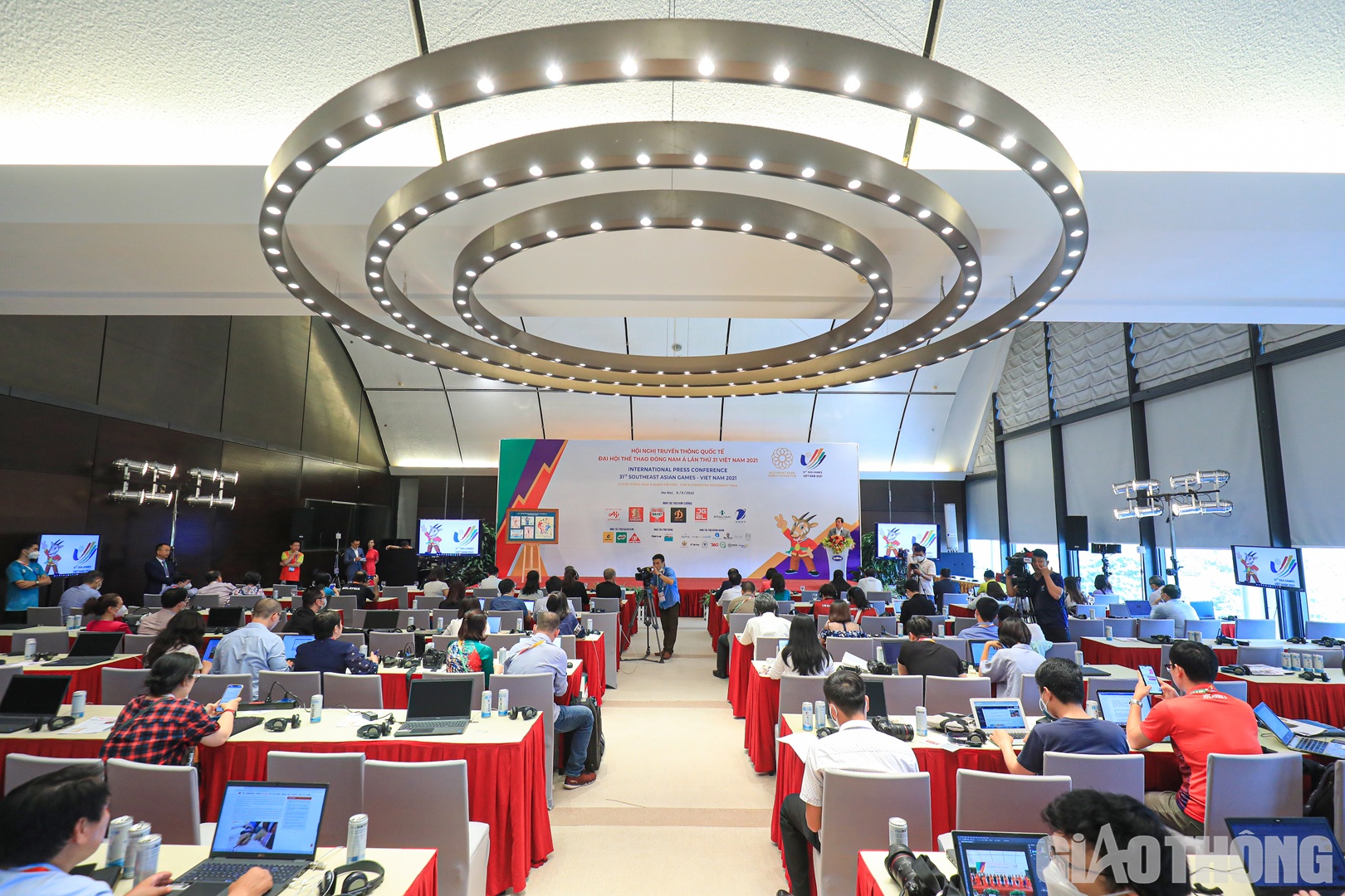 Chiều 9/5, Lễ khai trương Trung tâm báo chí SEA Games 31 đã được tổ chức tại Trung tâm Hội nghị quốc gia Hà Nội.