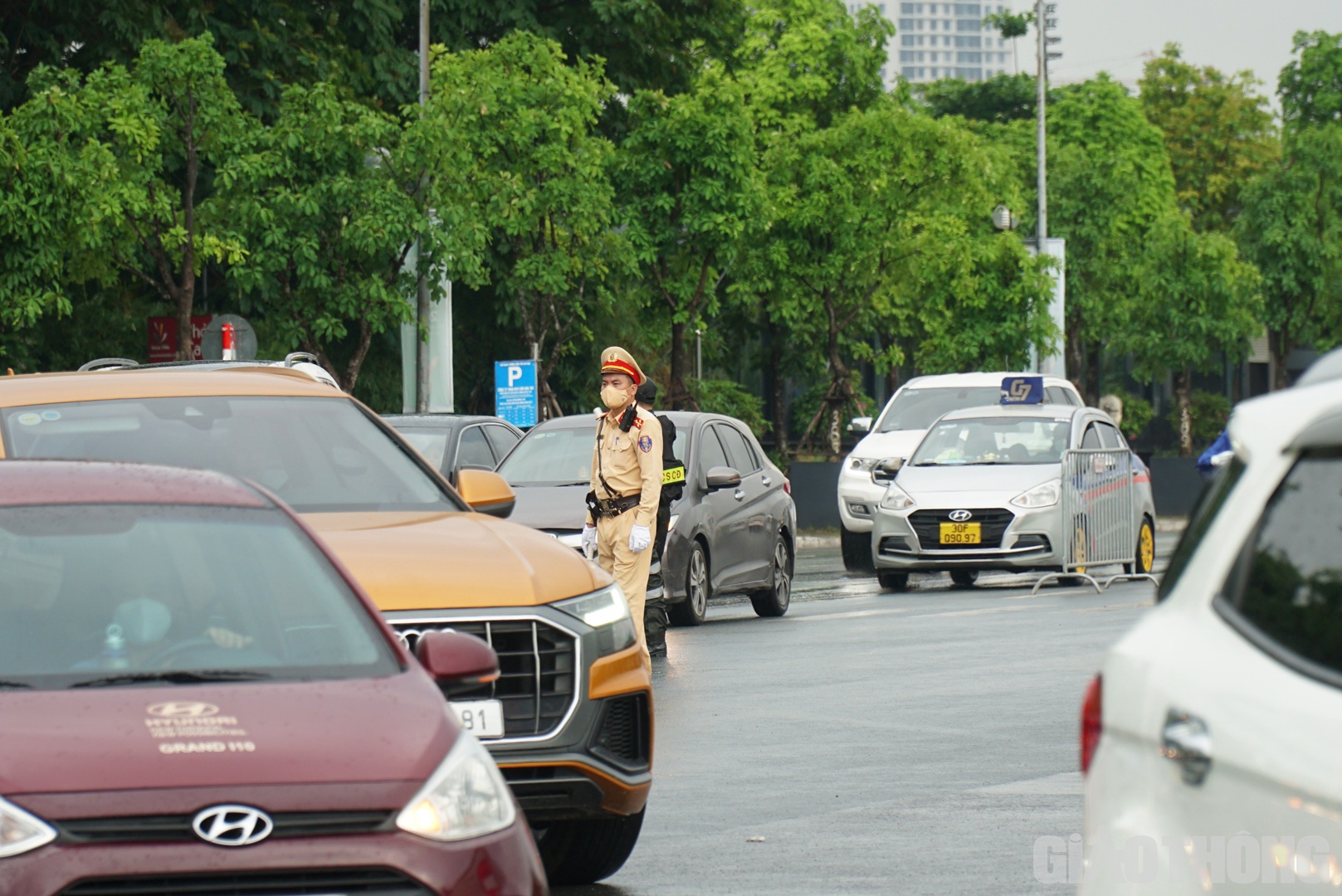 Sau buổi khai mạc, Đội CSGT số 6 sẽ trực 10 tiếng/ca để đảm bảo việc lưu thông cho các đoàn thi đấu SEA Games trên địa bàn.