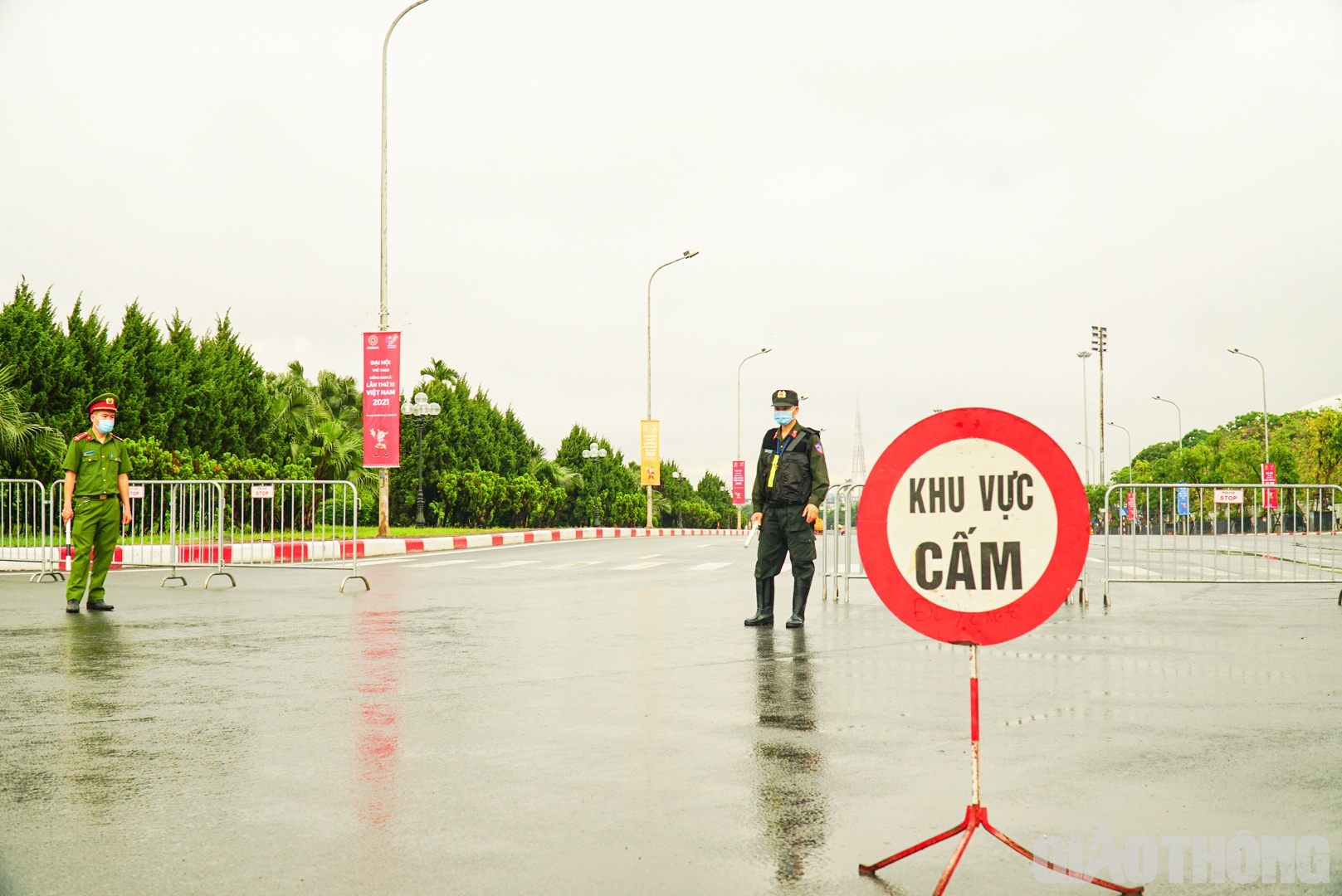 Ngoài lực lượng kỵ binh, lực lượng CSCĐ luôn sẵn sàng nhận nhiệm vụ khi xảy ra các tình huống bất ngờ.