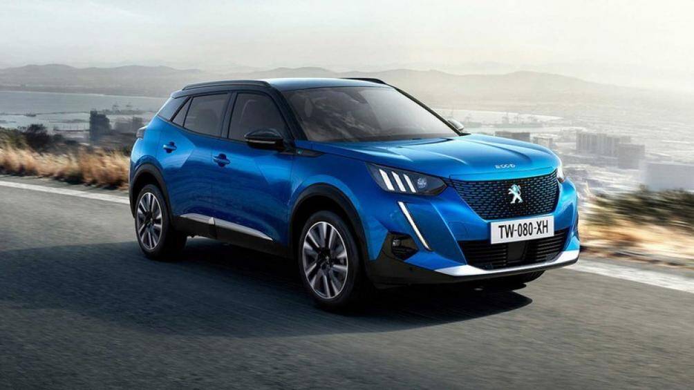Peugeot e-2008 (38.828 USD): Mẫu xe có không gian nội thất rộng rãi cùng vô số công nghệ hiện đại