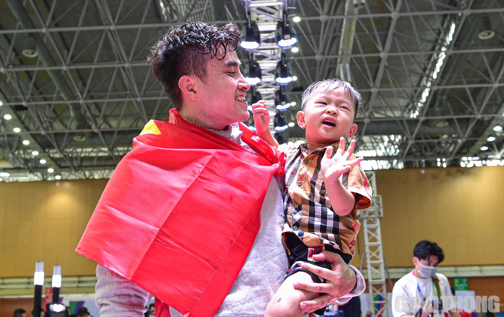 Thành An chia sẻ, đặt tên con là Kiên với mong muốn cháu sẽ luôn kiên trì theo đuổi điều mình mong muốn, nếu chưa đạt được mục tiêu thì chưa được phép ngơi nghỉ.