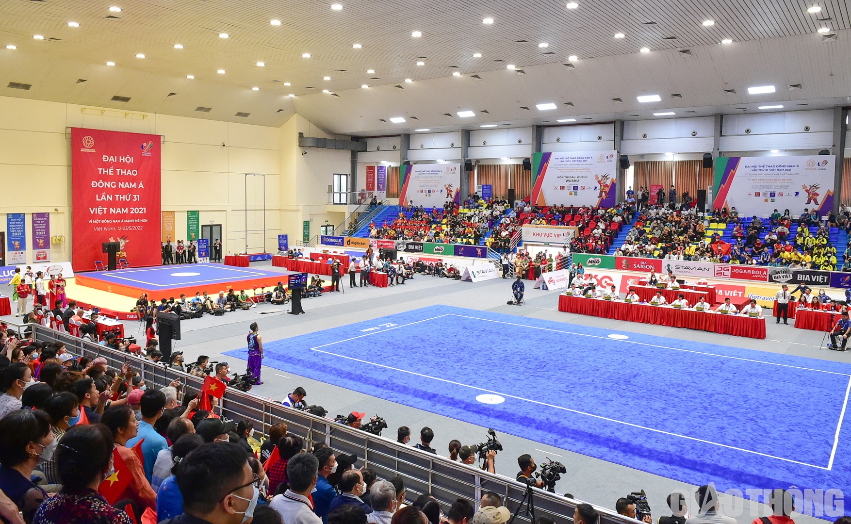 Ngày 13/5, tại nhà thi đấu quận Cầu Giấy đã diễn ra các nội dung thi đấu của môn Wushu, SEA Games 31.