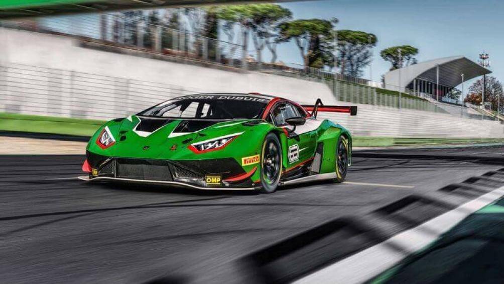 Huracán GT3 EVO2 sẽ được bàn giao đến các khách hàng từ đầu Quý 3/2022. Xe sẽ có màn ra mắt tại giải đua Daytona 24 Hours 2023