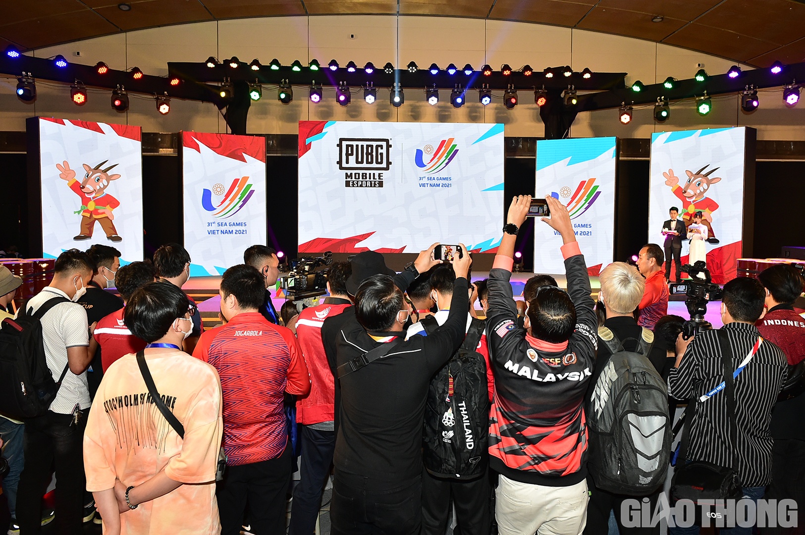 Quỳnh chia sẻ: "Là 1 fan hâm mộ của PUBG mobile, em mong muốn PUBG mobile sẽ được nhiều người biết đến hơn, có thể đi xa hơn trong tương lai".