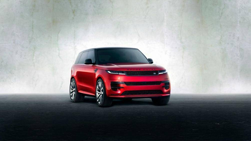 Land Rover Range Rover Sport thế hệ mới chính thức được giới thiệu với diện mạo hoàn toàn mới cùng nhiều nâng cấp đáng tiền
