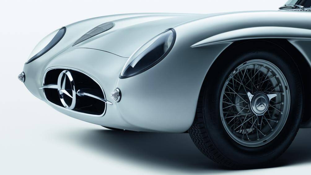 Với mức giá trên, Mercedes-Benz 300 SLR đã chính thức phá vỡ kỷ lục 70 triệu USD của Ferrari 250 GTO 1963 được đấu giá năm 2018