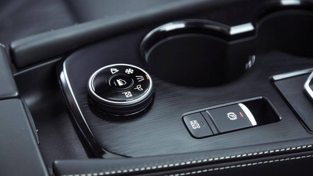 Tất cả Nissan X-Trail mới đều dùng động cơ 2.5L đã tinh chỉnh để cho ra công suất 181 mã lực và mô-men xoắn cực đại 245 Nm