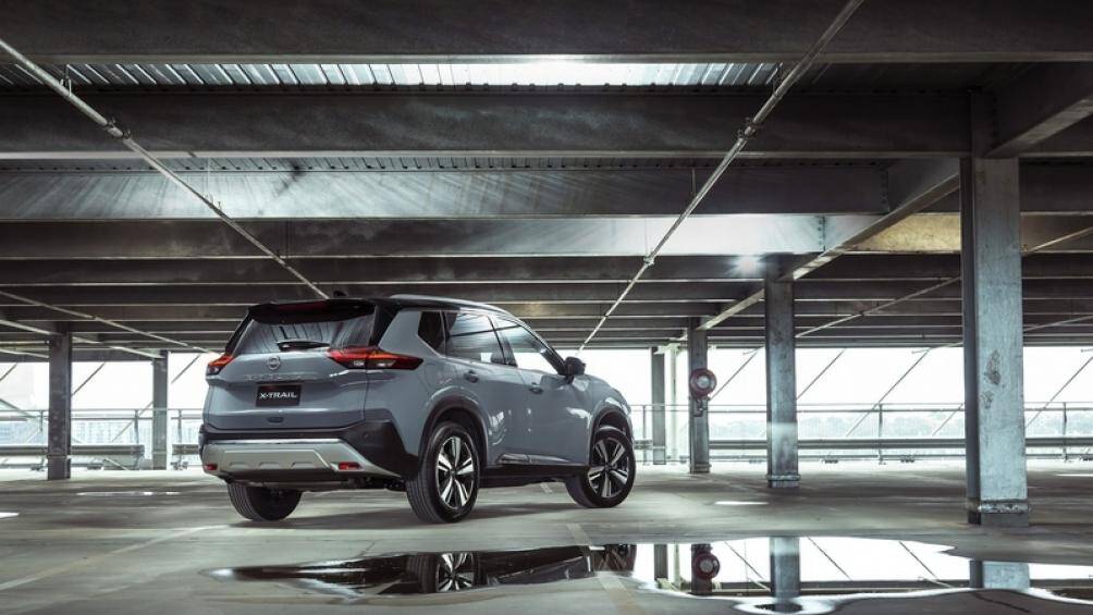 Tại đa số thị trường, X-Trail thế hệ mới được bán ra với 4 phiên bản là ST, ST-L, Ti và Ti-L