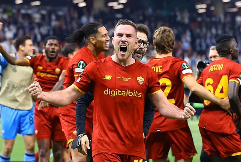 Chức vô địch Conference League giúp Roma tránh khỏi một mùa giải thất bát.