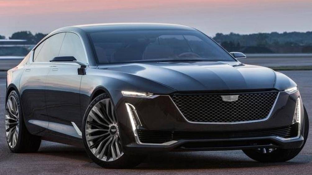 Sau khi cho ra mắt mẫu SUV chạy điện Cadillac Lyriq, hãng xe Mỹ sẽ tiếp tục mở rộng đội hình với chiếc sedan cỡ lớn Celestiq