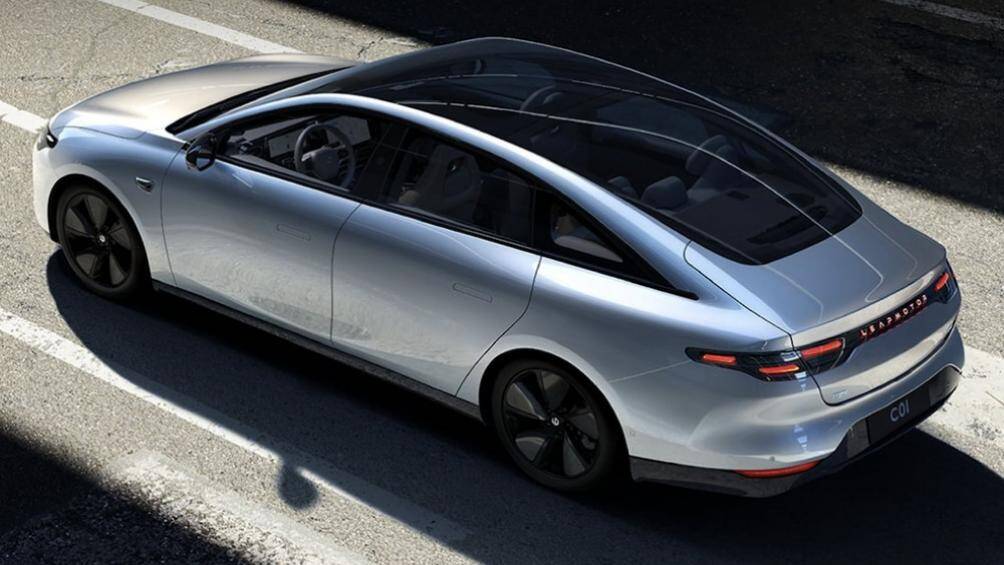 Theo nhà sản xuất ô tô điện Trung Quốc, hãng sẽ có 5 phiên bản của C01. Phiên bản cơ sở có phạm vi hoạt động lên đến 500 km