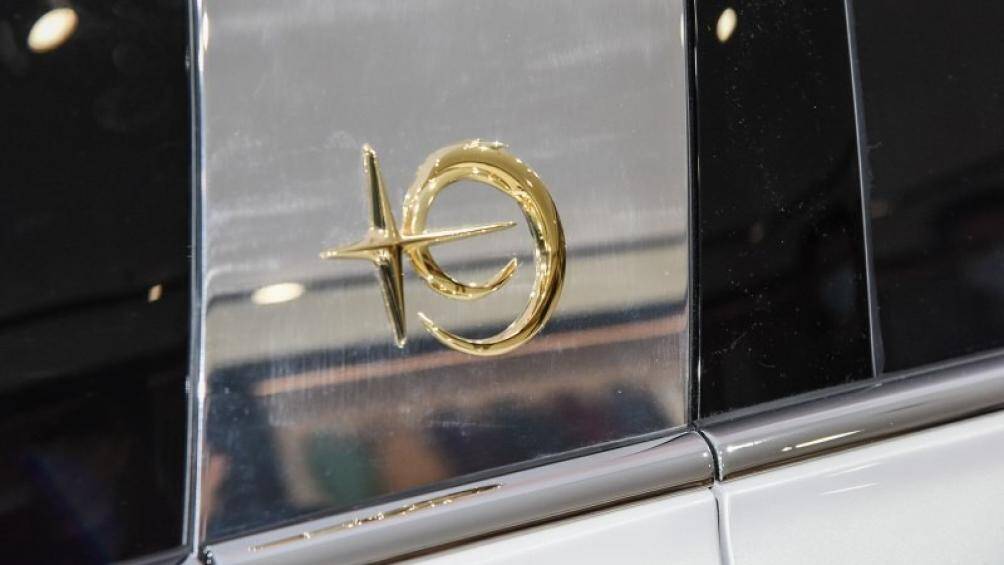 Theo đó, Hồng Kỳ H9+ có giá khởi điểm lên đến 860.000 Nhân dân tệ (khoảng 3 tỷ đồng)