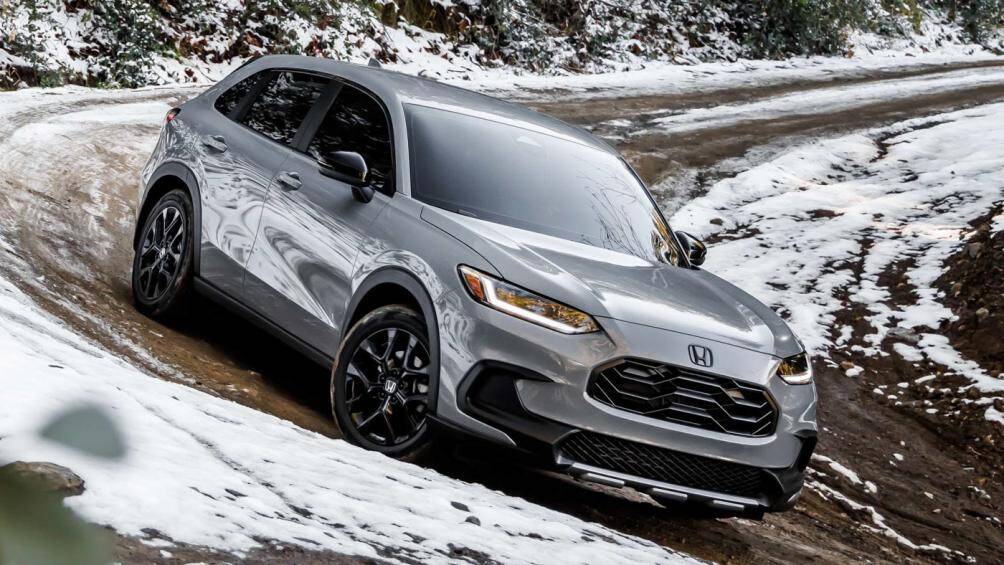 Tại Mỹ, Honda HR-V 2023 bán ra 3 phiên bản, gồm: LX, Sport và EX-L, giá bán từ 23.650 USD đến 28.950 USD