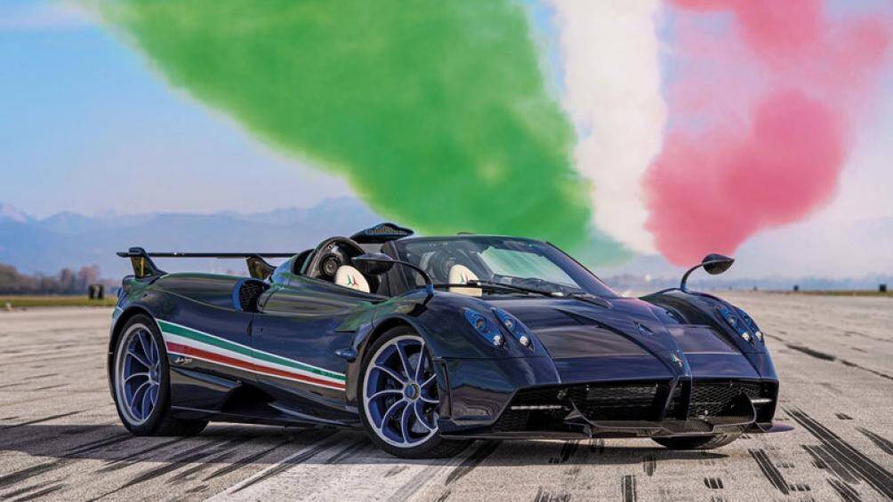 5. Pagani Huayra Tricolore (số lượng xe sản xuất: 3 chiếc)