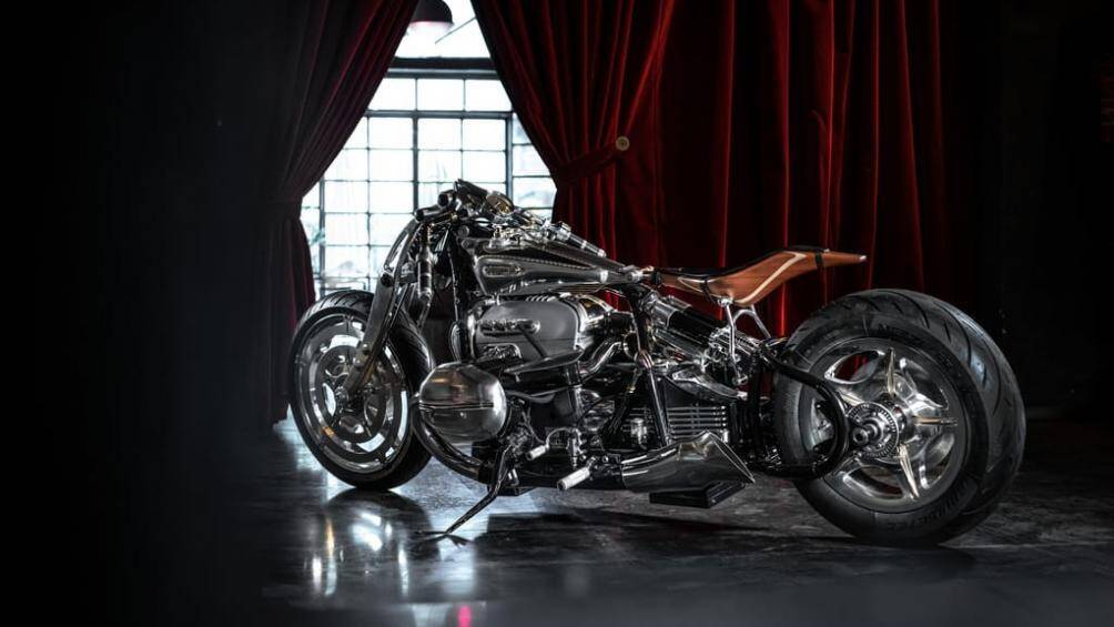 Bản độ đặc biệt của BMW R18 mới ra mắt có tên Magnifica Chopper. Mẫu xe này là sự kết hợp độc đáo giữa cổ điển và hiện đại