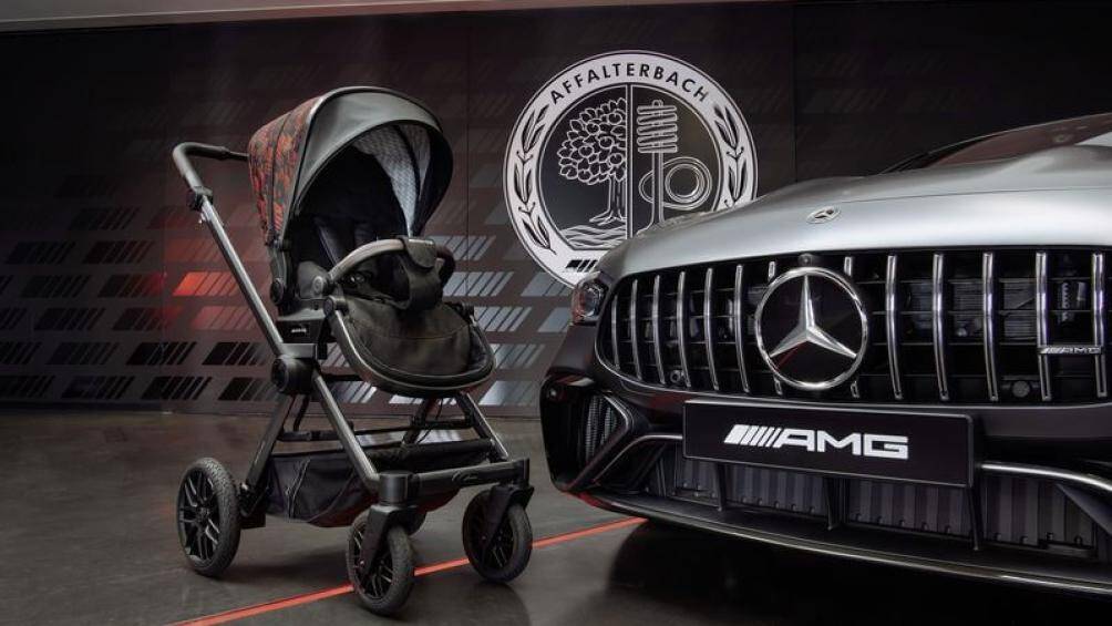Chiếc xe dành cho em bé của thương hiệu Mercedes-AMG GT là phiên bản giới hạn, chỉ được sản xuất 299 chiếc