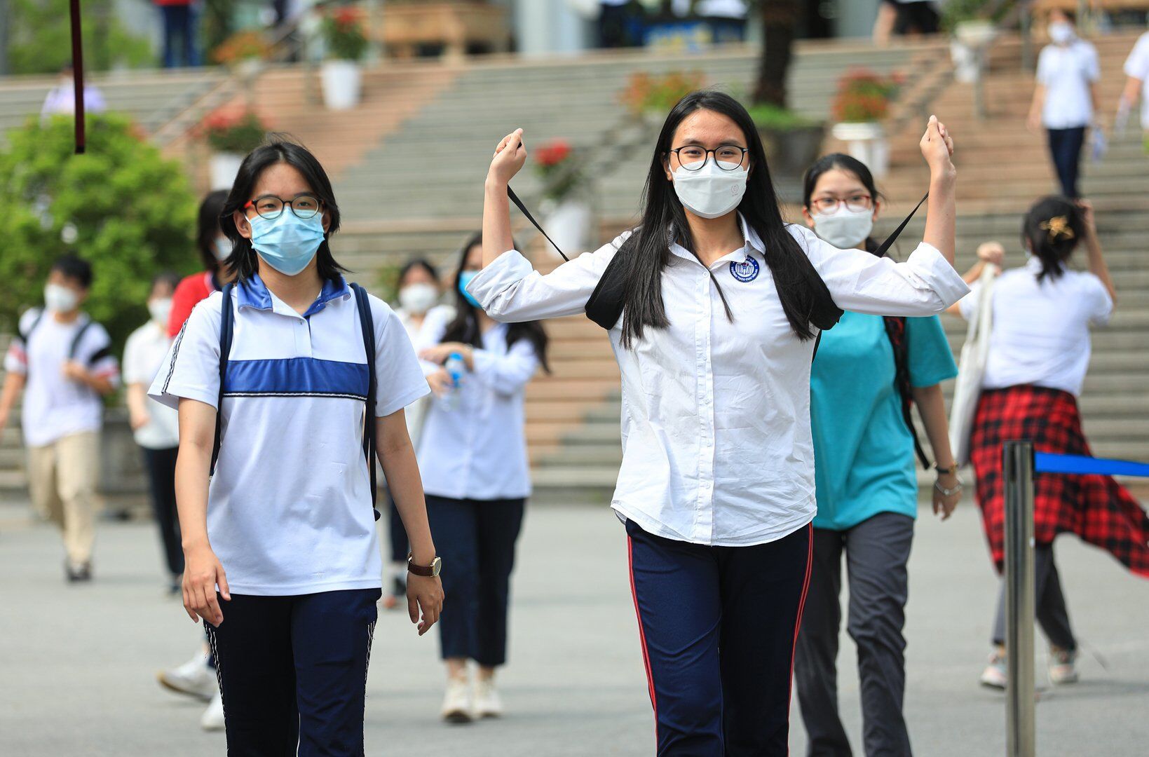 Làm được bài thi Ngoại Ngữ trong ngày hôm nay là một động lực lớn về tinh thần đối với mỗi thí sinh.
