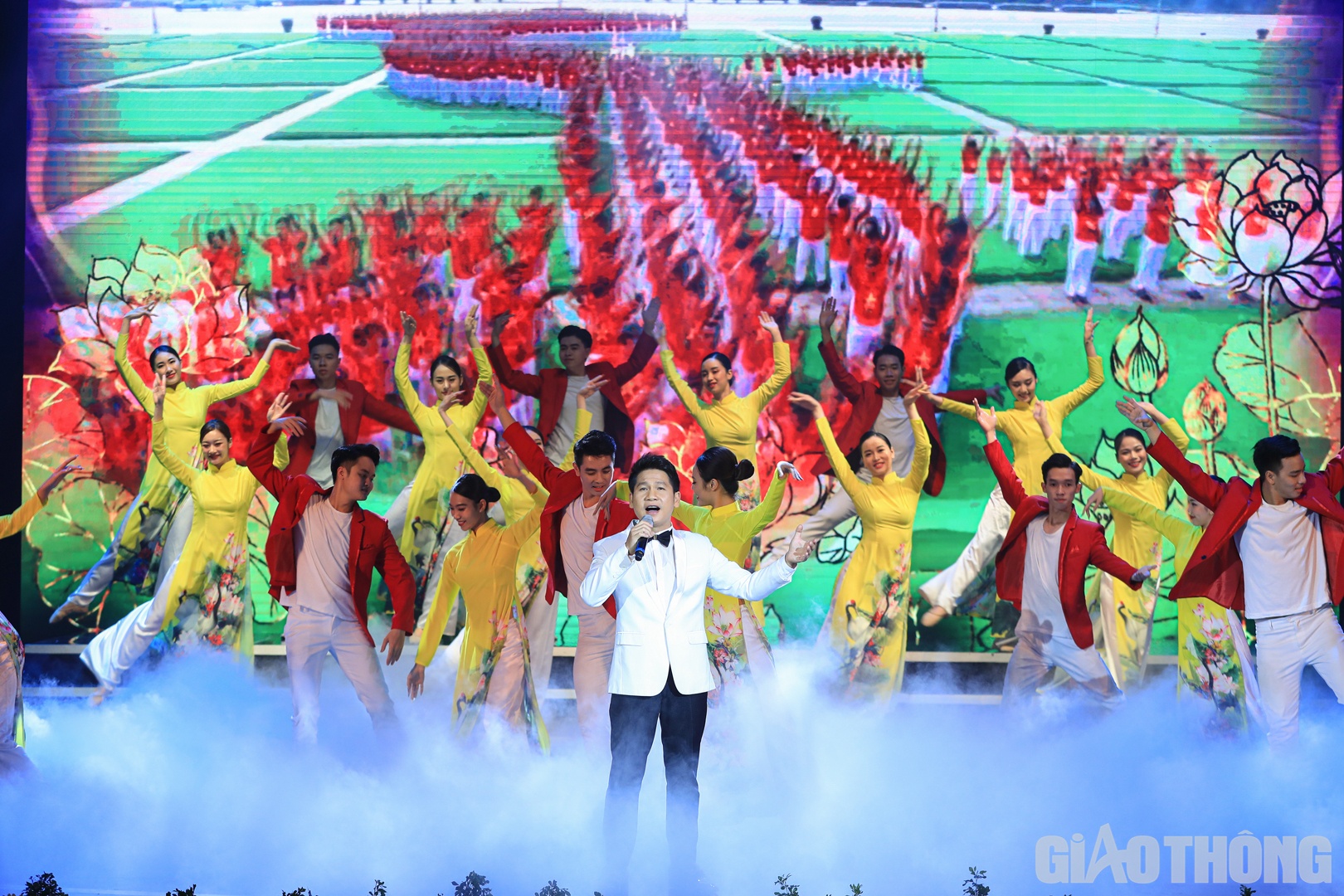 Các tiết mục văn nghệ tại Lễ trao Giải báo chí Quốc gia lần thứ XVI năm 2021.