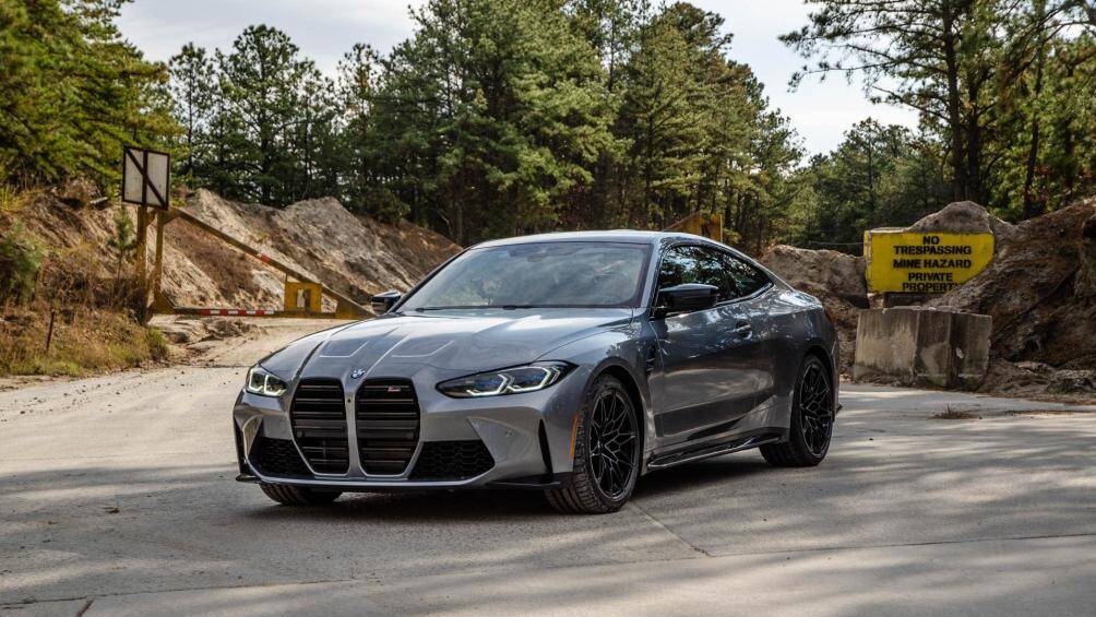 7. BMW M4 Competition (thời gian tăng tốc từ 0-96 km/h: 4,3 giây)