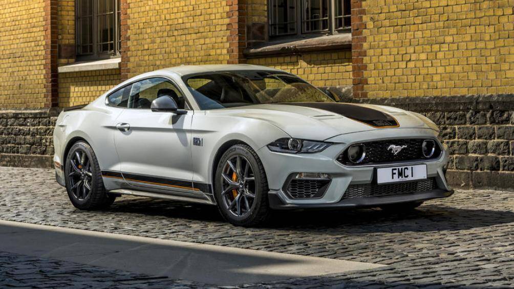 8. Ford Mustang Mach 1 (thời gian tăng tốc từ 0-96 km/h: 4,3 giây)