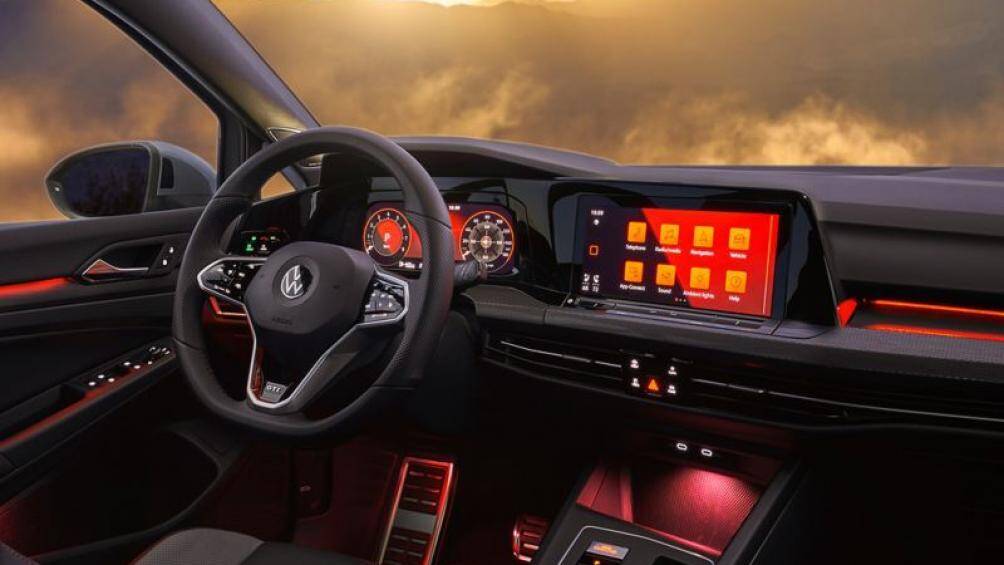 4. Volkswagen Golf GTI