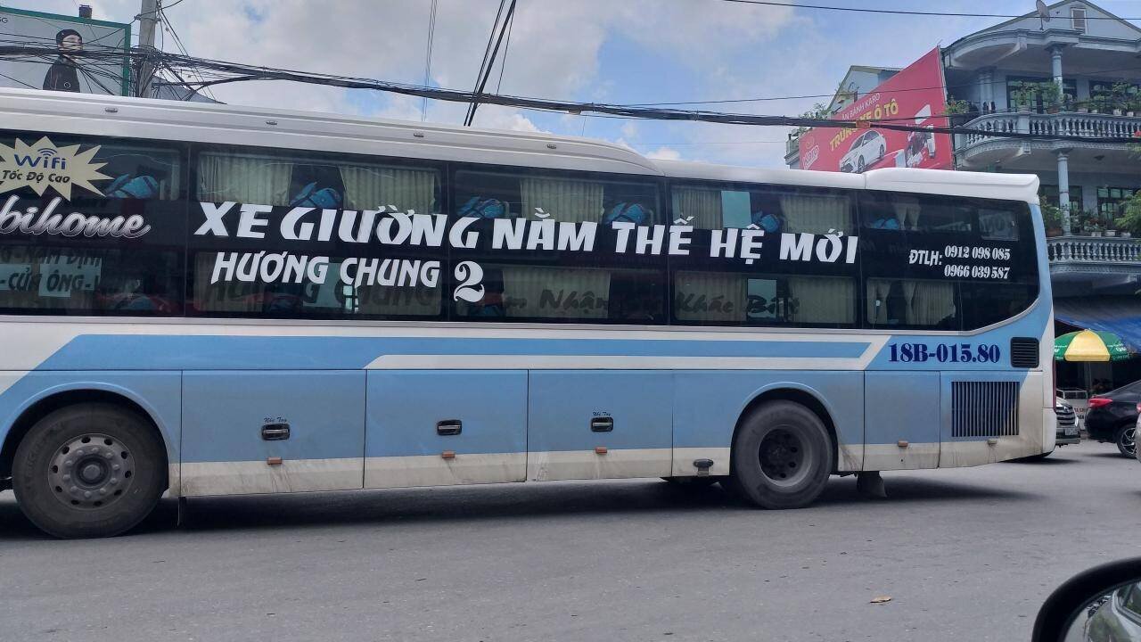 Trao đổi qua điện thoại với PV Báo Giao thông, ông Nguyễn Tiến Dũng, Chủ tịch UBND phường Cửa Ông, TP Cẩm Phả cho biết: UBND phường đã thường xuyên chỉ đạo xây dựng kế hoạch để duy trì trật tự ATGT tại khu vực này. "Tới đây, phường sẽ quyết liệt hơn trong việc đảm bảo an ninh trật tự, ATGT tại ngã ba Cửa Ông", ông Dũng nói.