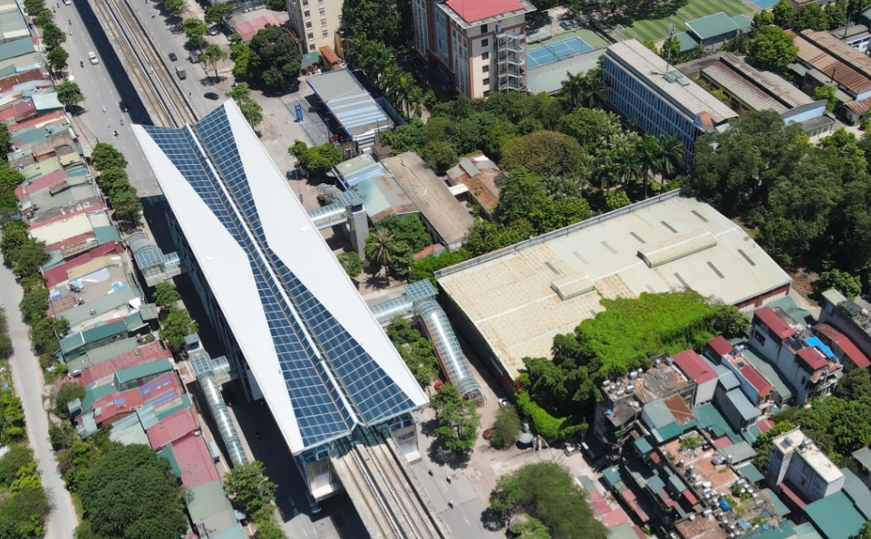 Quận Bắc Từ Liêm có 1 cơ sở, là Viện Hoá học công nghiệp Việt Nam, địa chỉ tại phường Phúc Diễn, diện tích hơn 30.000 m2, hiện trạng một phần đã phân cho cán bộ công nhân viên, một phần hoạt động nghiên cứu công nghệ ngành hoá chất, sản xuất thuốc tuyển quặng.