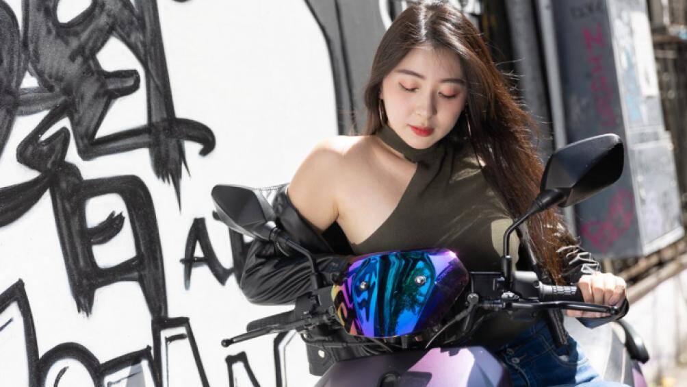 Xe máy điện eReady Fun vừa ra mắt tại thị trường Đài Loan có thiết kế nhỏ gọn, nhiều trang bị cao cấp và mức giá 59 triệu đồng