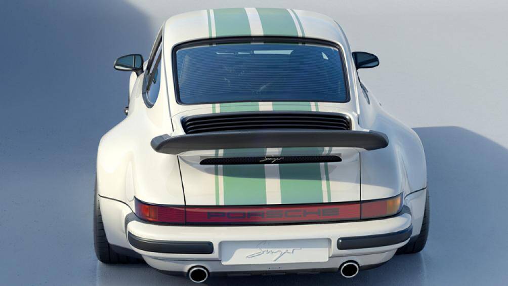 Chiếc 911 Turbo lần này đã được thương hiệu nâng cấp mức công suất lên tổng cộng 510 mã lực