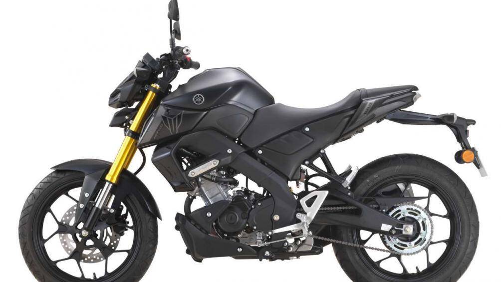 Xe được trang bị bình xăng dung tích 10,4 L cũng như trọng lượng được cho là 133 kg, với chiều cao yên xe ở mức 810 mm